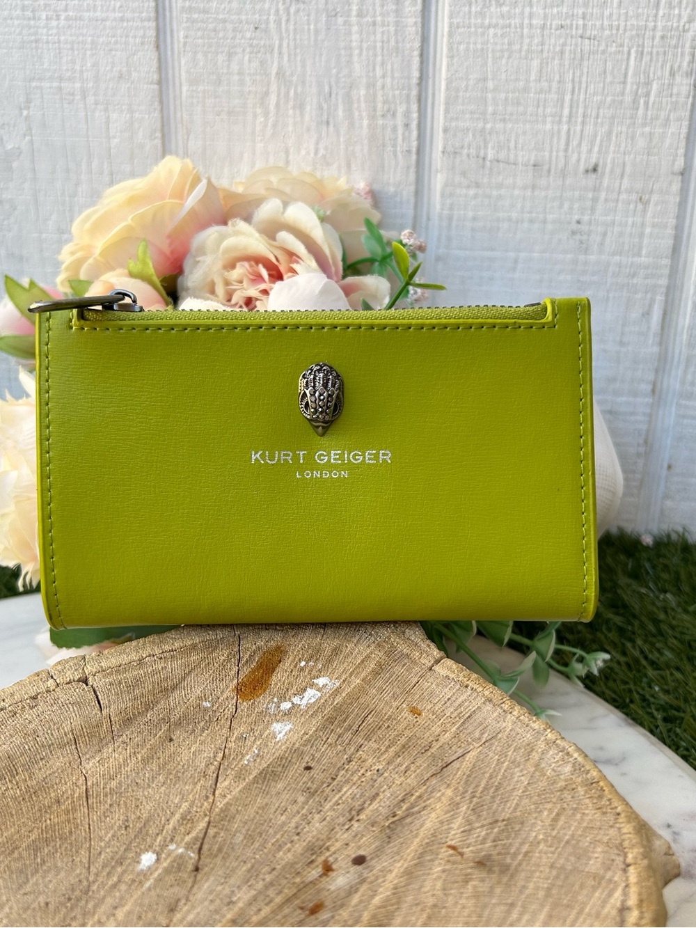 Kurt Geiger Bond Leather Bifold Wallet Bright Green Leather Zip Card Wallet new